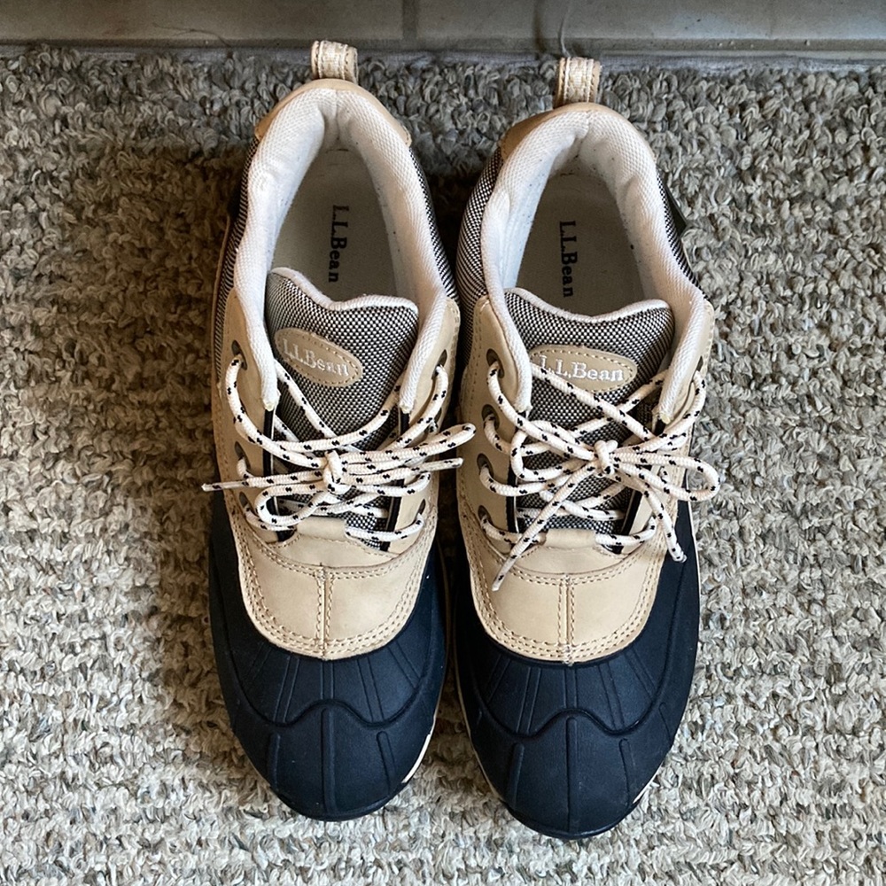 L.l. Bean hiking boots excellent condition